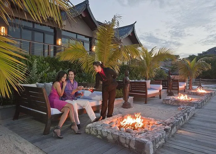 Sandals Grande Riviera Beach & Villa Golf Resort
